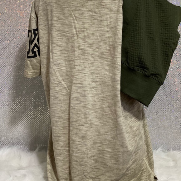 💚Victoria Secret Tee & High Waisted Active Leggings Set 💚 - Picture 3 of 13